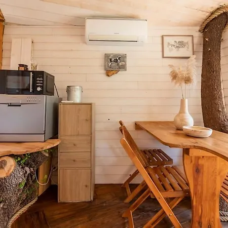 Dans Les Arbres, Domaine De L Ogliastru Дом отдыха *