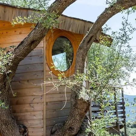 Сasa de vacaciones Dans Les Arbres, Domaine De L Ogliastru Olmeto (Corsica)