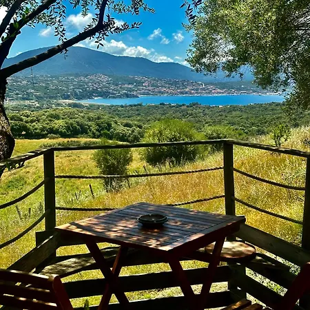 Nyaraló Dans Les Arbres, Domaine De L Ogliastru Olmeto