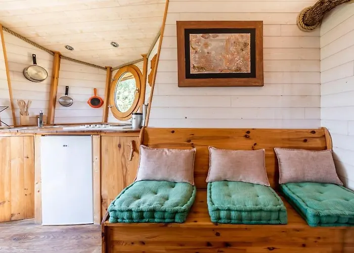 Dans Les Arbres, Domaine De L Ogliastru Holiday home *