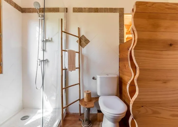 Dans Les Arbres, Domaine De L Ogliastru Holiday home *