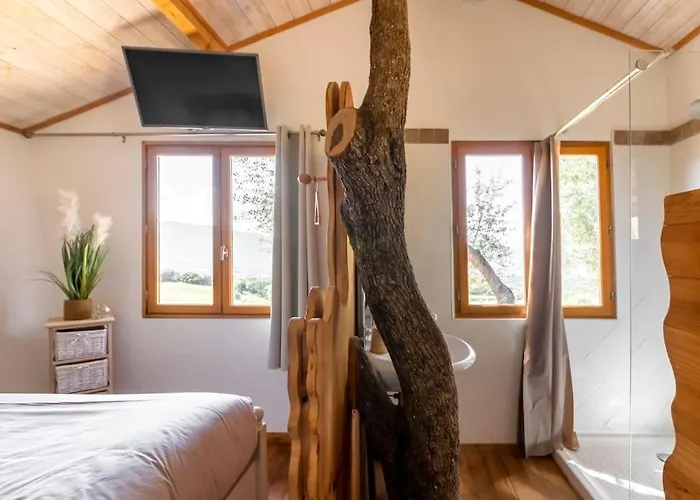 Dans Les Arbres, Domaine De L Ogliastru Holiday home Olmeto (Corsica)