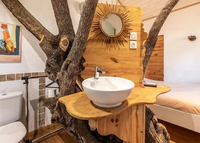 Holiday home Dans Les Arbres, Domaine De L Ogliastru *